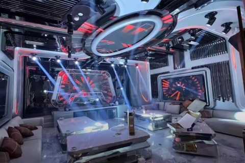 商丘高端KTV招模特！2000起高端场，新人直推上班